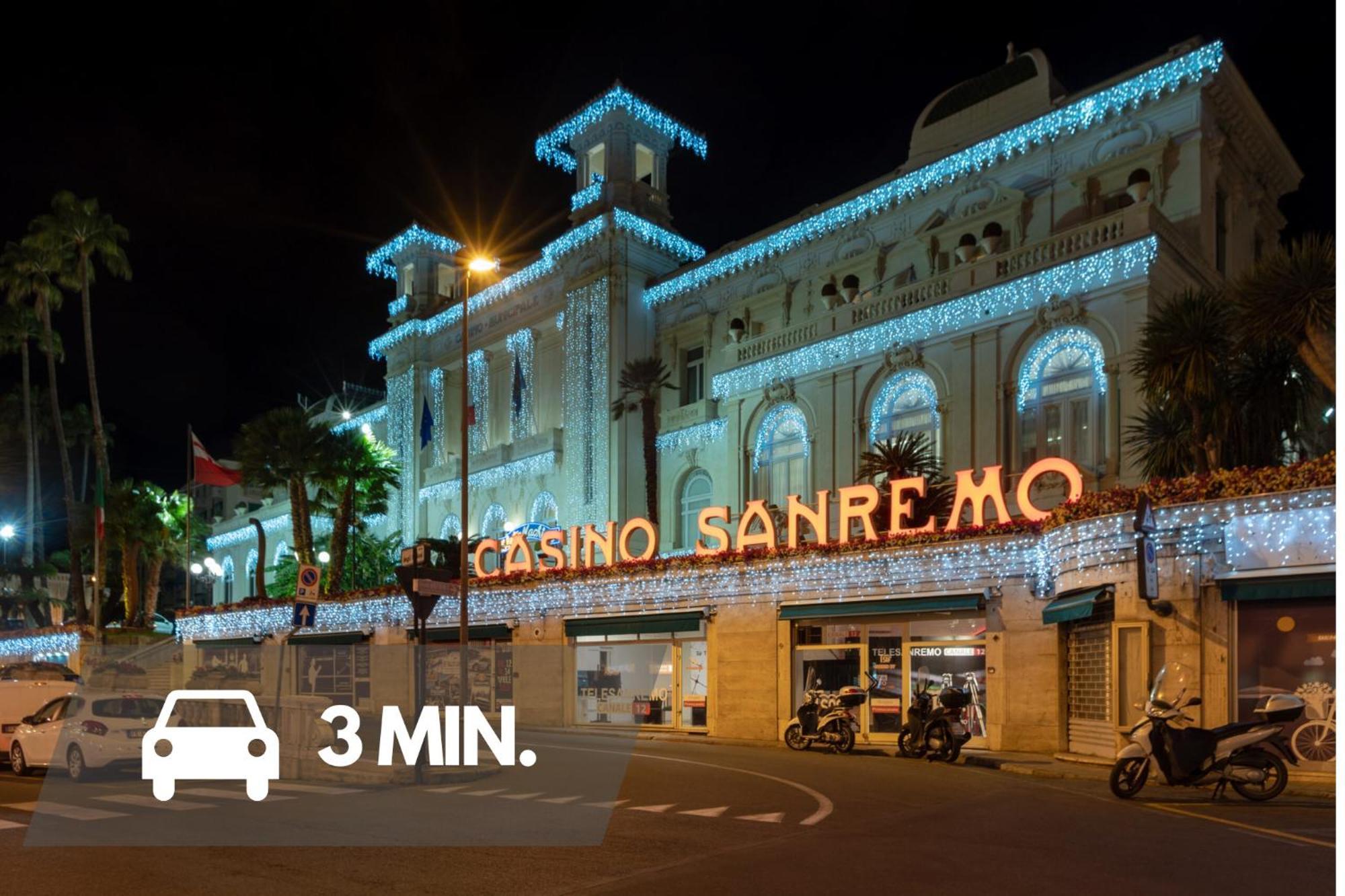 2 Min Walk To The Beach In The Centre Of San Remo Exterior foto